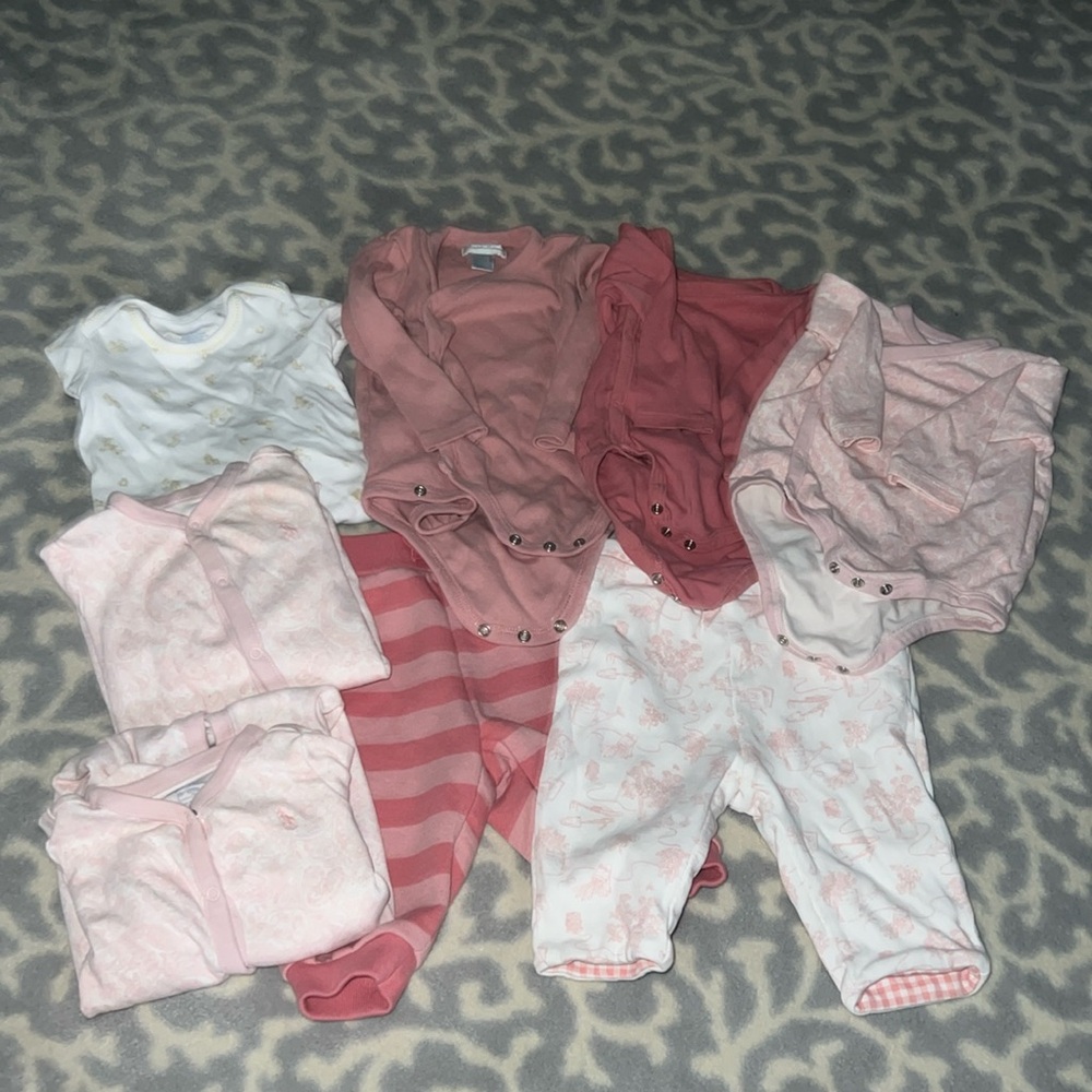 🩷Ralph Lauren🩷 EUC Baby Girl 6m size 8 Piece Set. Adorable and EUC!